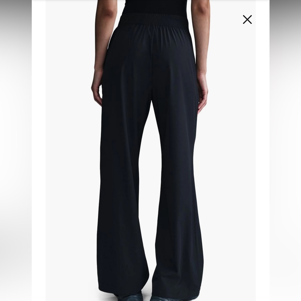 Nike 24.7 PerfectStretch Dri-FIT High Waist Loose Wide Leg Pants
